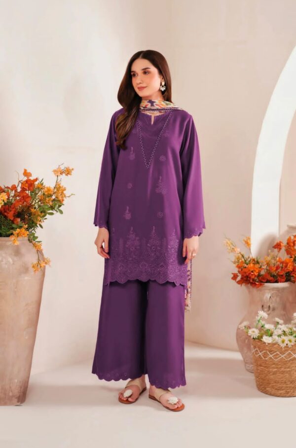 3PC Embroidered Lawn | ChickanKari | Sapphire Lawn