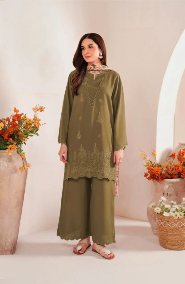 3PC Embroidered Lawn | ChickanKari | Sapphire Lawn
